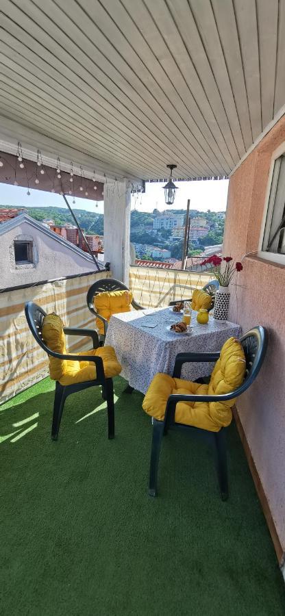 Vacation Home Kovachnica Врбник Экстерьер фото