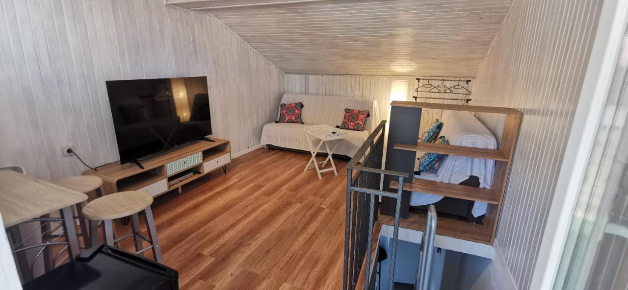 Vacation Home Kovachnica Врбник Экстерьер фото