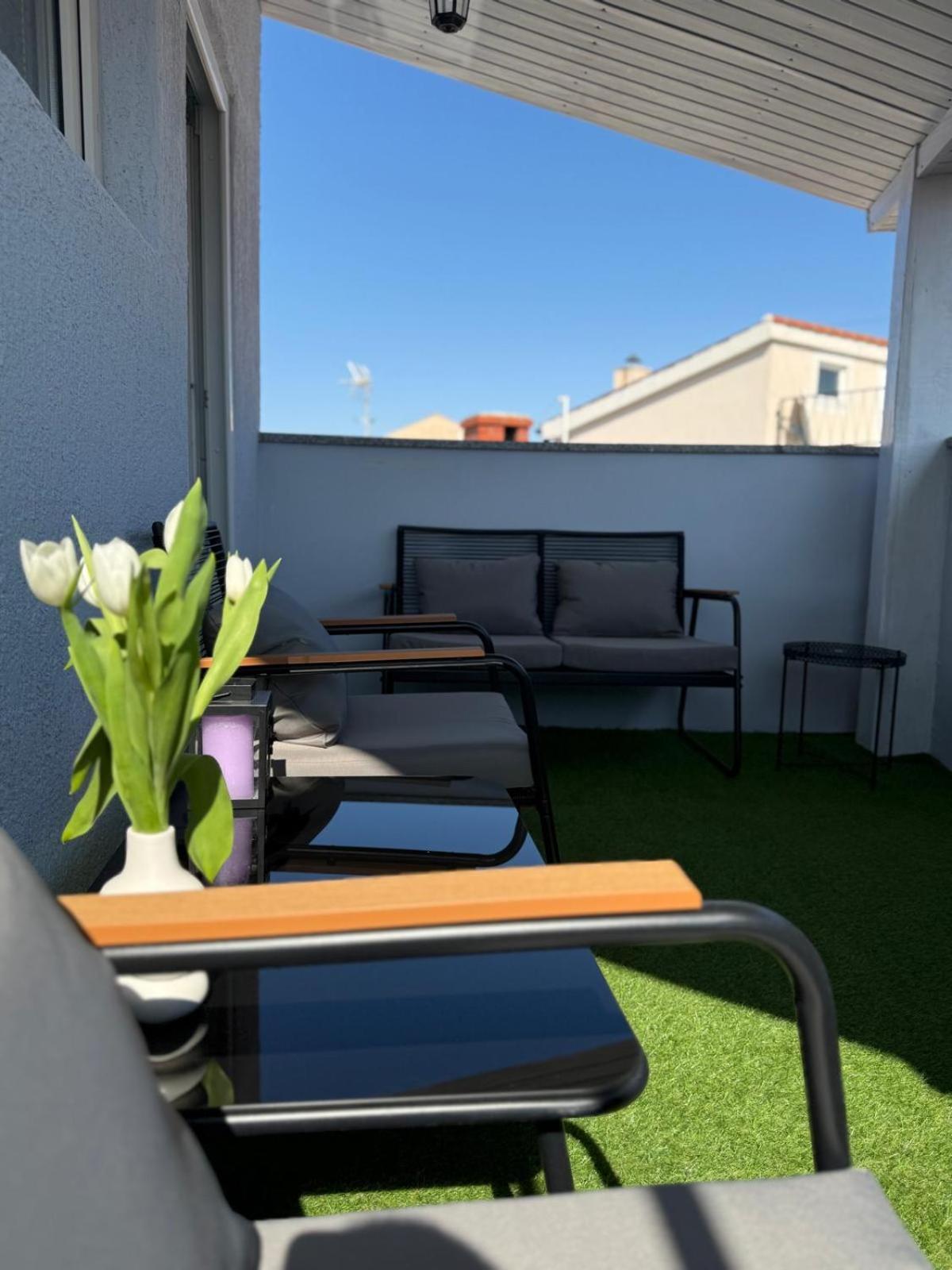 Vacation Home Kovachnica Врбник Экстерьер фото